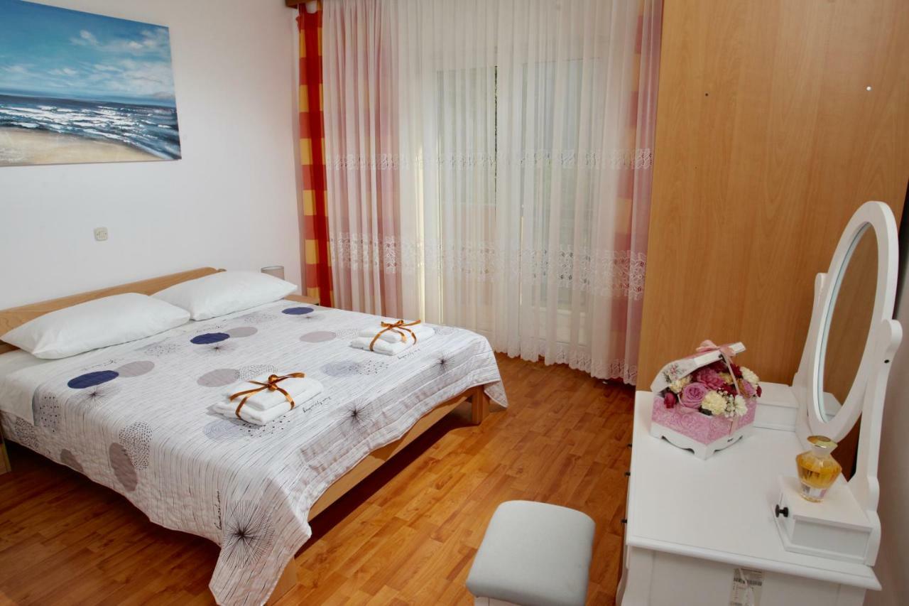 Villa Bartul Zagvozd Exteriör bild